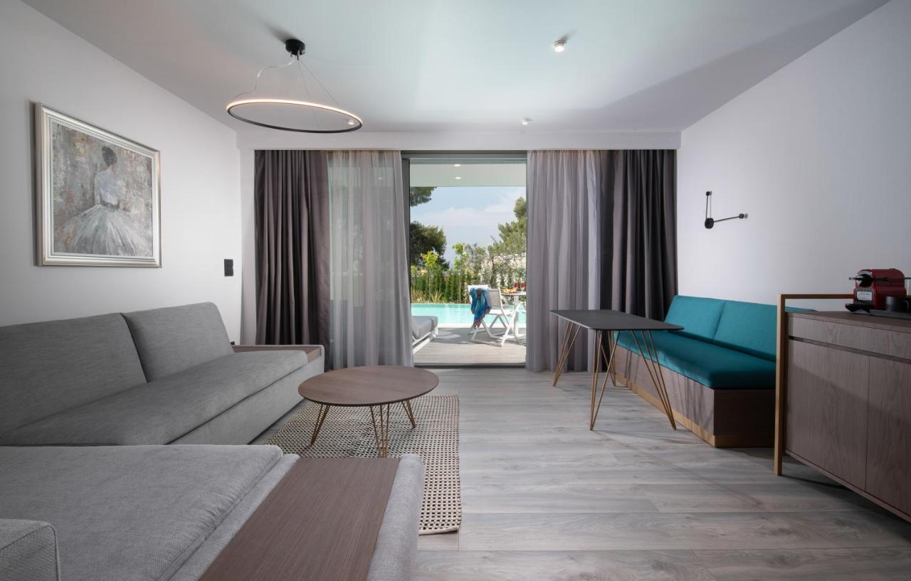 Lagomandra Luxury Suites With Private Pools Nikíti Eksteriør bilde