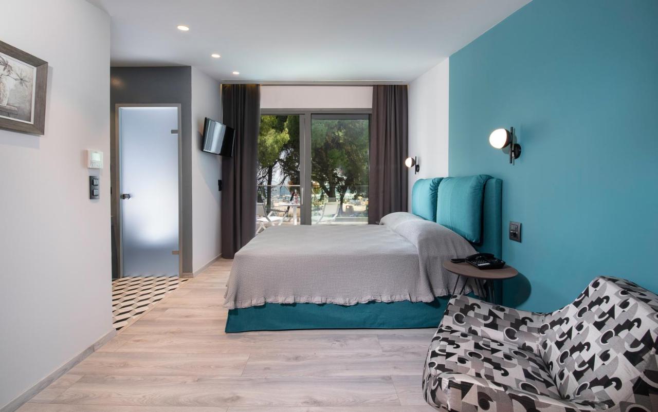 Lagomandra Luxury Suites With Private Pools Nikíti Eksteriør bilde