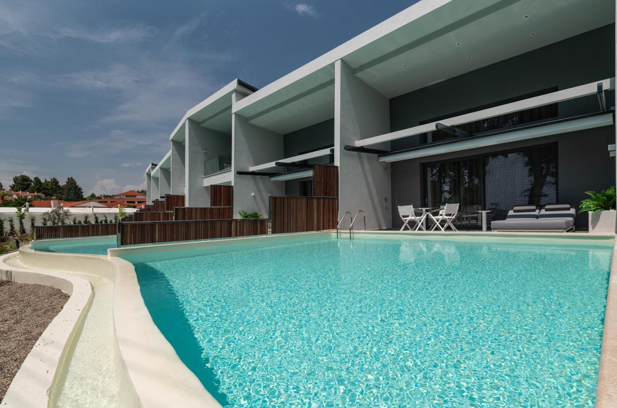 Lagomandra Luxury Suites With Private Pools Nikíti Eksteriør bilde