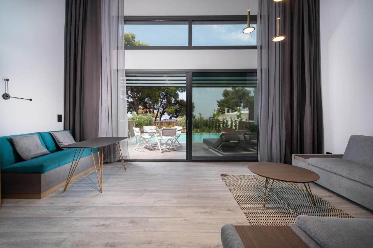 Lagomandra Luxury Suites With Private Pools Nikíti Eksteriør bilde